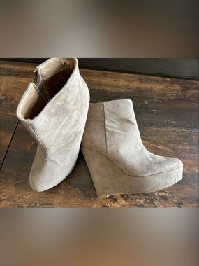 ALDO Taupe Suede Wedge Ankle Booties